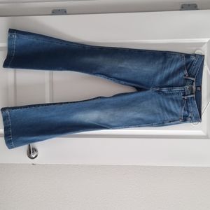 GAP medium indigo flare jeans size 6/28